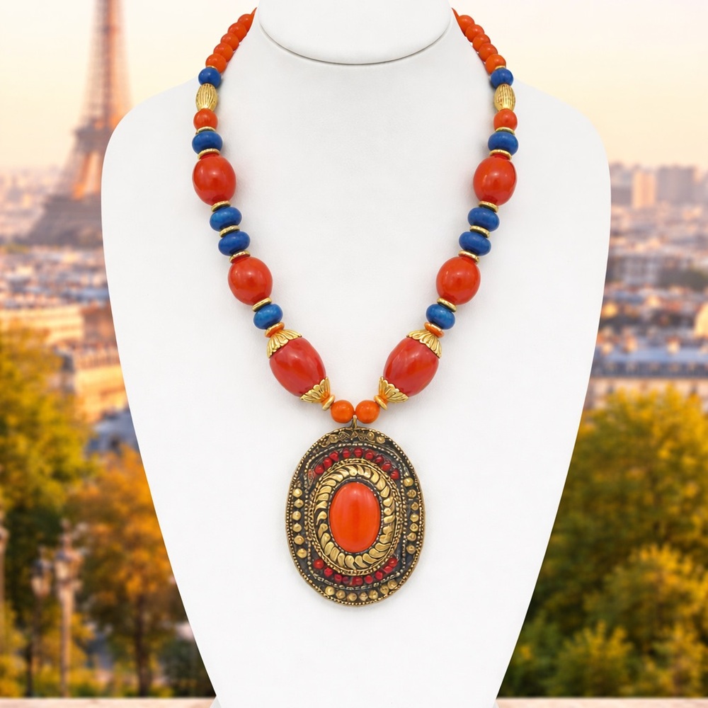 BLUE STATEMENT NECKLACE